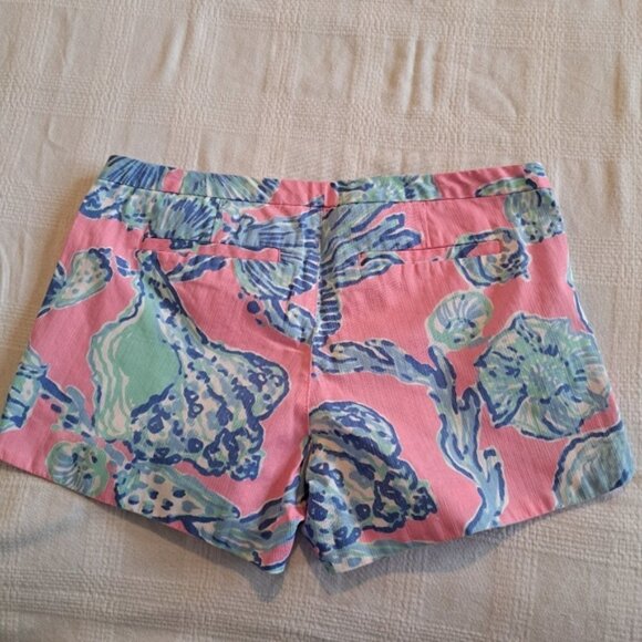 Lilly Pulitzer women's shorts size 4, Adie Barefoot Princess style 20948 - Picture 4 of 6